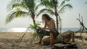 Задник до фильму"Допоможіть" #764077