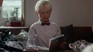 Задник до фильму"Сентиментальна цінність" #510899