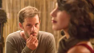 Задник до фильму"Наречений на двох" #301646