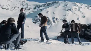 Задник до фильму"Снігова спільнота" #686981