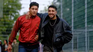 Задник до фильму"Небезпечний" #380962