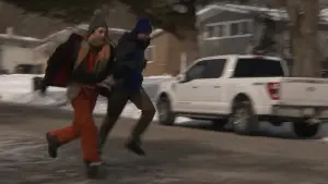 Задник до фильму"The Shovelers" #776998