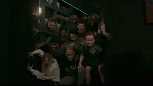 Задник до фильму"Усміхайся 2" #772221