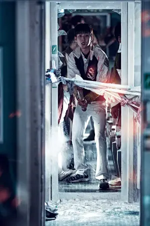 Постер до фильму"Потяг до Пусана" #187831