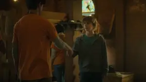 Задник до фильму"A Hero