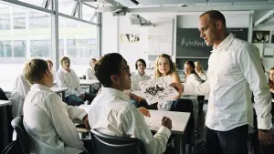 Задник до фильму"Хвиля" #210906