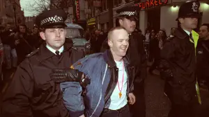 Задник до фильму"Jimmy Somerville, rebelle queer de la pop anglaise" #928263
