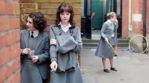 Задник до фильму"Виховання почуттів" #376989