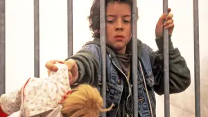 Задник до фильму"На березі річки" #404010