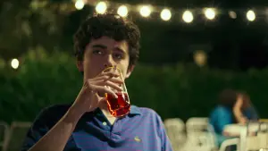 Задник до фильму"Назви мене своїм ім