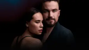 Задник до фильму"Непослушная" #806745