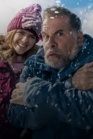 Постер до фильму"Майже родина" #641403