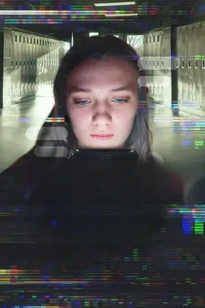 Постер до фильму"Невідомий номер: Шкільний кетфішинг" #661310