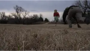 Задник до фильму"Autumn Stalking" #776720