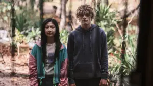 Задник до фильму"Поверни її мені" #548086