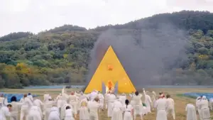 Задник до фильму"Сонцестояння" #588988