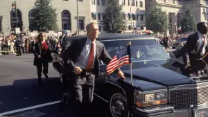 Задник до фильму"На лінії вогню" #249497