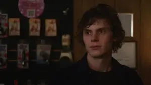 Задник до фильму"Дорослий світ" #698491