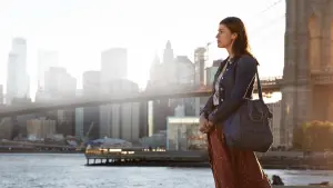 Задник до фильму"Чи вмієш ти зберігати секрети?" #389109