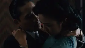 Задник до фильму"Порочний зв