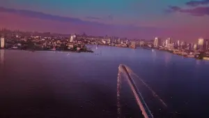 Задник до фильму"Ультрамен: Сходження" #644604