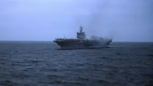 Задник до фильму"Полювання на "Червоний Жовтень"" #218795