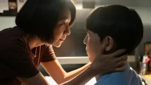 Задник до фильму"보통의 가족" #782735