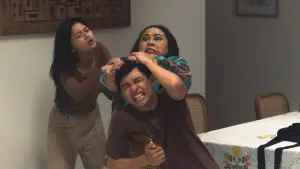 Задник до фильму"Pesugihan Sate Gagak" #778901