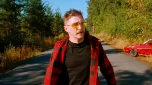 Задник до фильму"Переслідувач" #683531