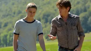 Відео до фільму Молода кров | Молода кров (La t&ecirc;te haute) 2015. Український трейлер [1080р]