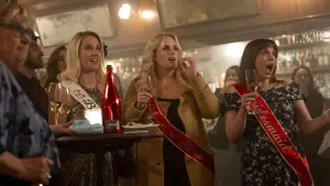 Задник до фильму"Шпигунка на весіллі" #782895