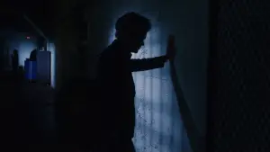 Задник до фильму"Важко крокуючи" #949302