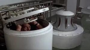 Задник до фильму"Ніколи не кажи «ніколи»" #664919