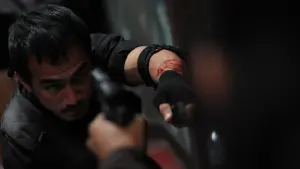 Задник до фильму"Рейд: Спокута" #217712