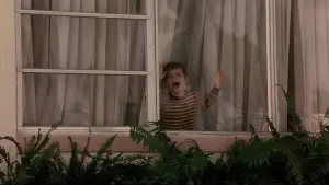 Задник до фильму"Години" #695183