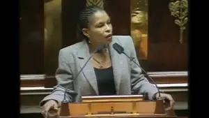 Задник до фильму"Christiane Taubira : une loi pour mémoire" #820014