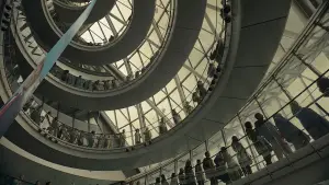 Задник до фильму"Мікі 17" #556281