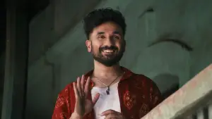 Задник до фильму"Happy Patel: Khatarnak Jasoos" #798205