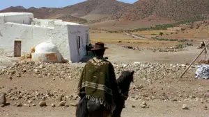 Задник до фильму"За жменю доларів" #649027