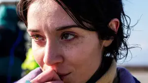 Задник до фильму"Разжимая кулаки" #768753