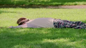 Задник до фильму"Непрохані гості" #721818