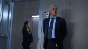 Задник до фильму"Код «Чорна канарка»" #622825