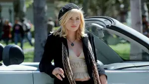 Задник до фильму"Сусідка" #674259