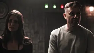 Задник до фильму"Wrongful Death" #790430