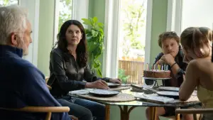 Задник до фильму"Спогади про нього" #746769