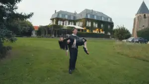 Задник до фильму"Draguer en Haute Société" #795021