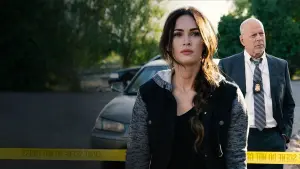 Задник до фильму"Опівночі у високій траві" #309130