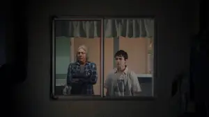 Задник до фильму"Room Temperature" #923838