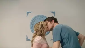 Задник до фильму"Перспективна дівчина" #629553