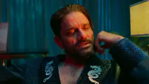 Задник до фильму"Викрадач коштовностей: Пограбування починається" #645229